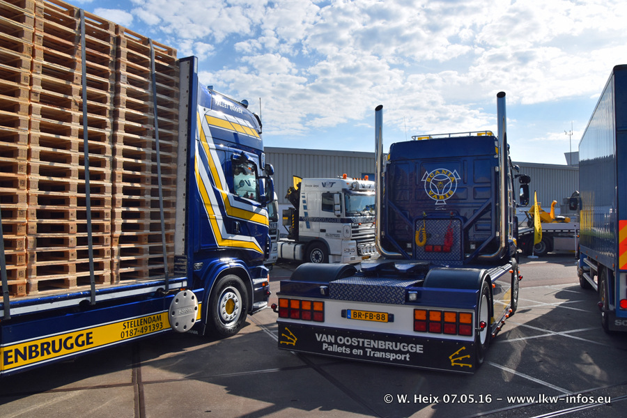 Truckshow-Flakkee-Stellendam-20160507-00024.jpg