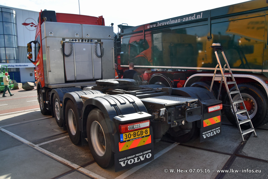 Truckshow-Flakkee-Stellendam-20160507-00077.jpg