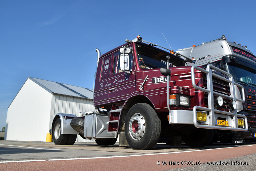 Truckshow-Flakkee-Stellendam-20160507-00090.jpg