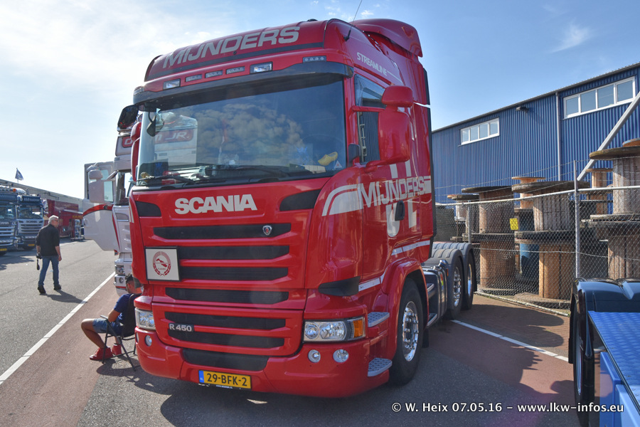 Truckshow-Flakkee-Stellendam-20160507-00098.jpg