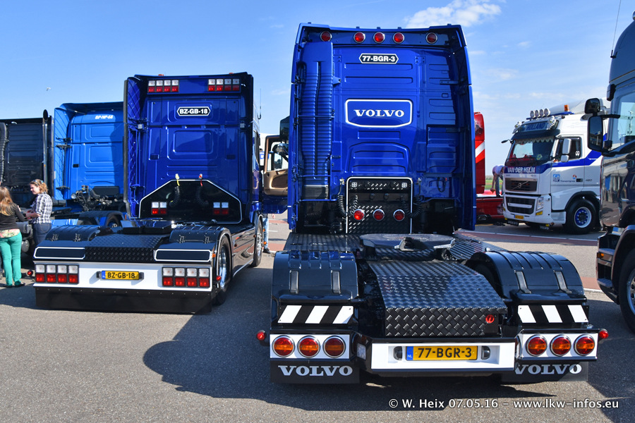 Truckshow-Flakkee-Stellendam-20160507-00237.jpg