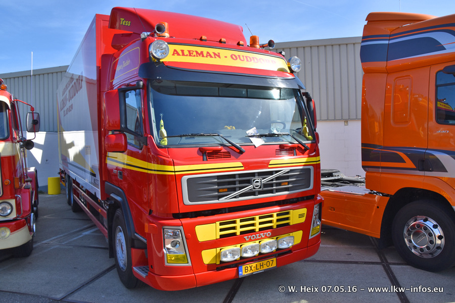Truckshow-Flakkee-Stellendam-20160507-00394.jpg