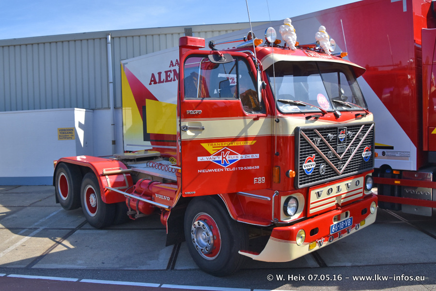 Truckshow-Flakkee-Stellendam-20160507-00397.jpg