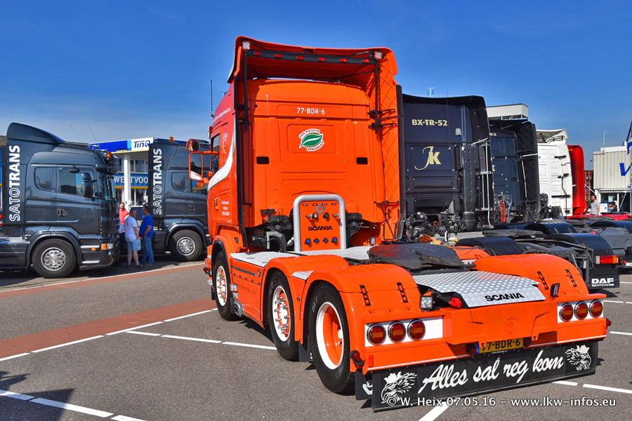 Truckshow-Flakkee-Stellendam-20160507-00441.jpg