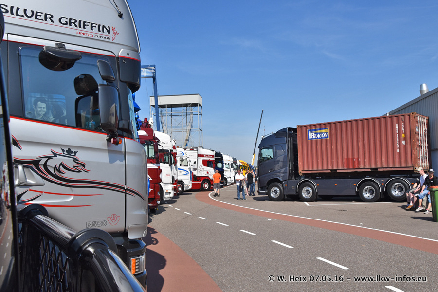 Truckshow-Flakkee-Stellendam-20160507-00456.jpg